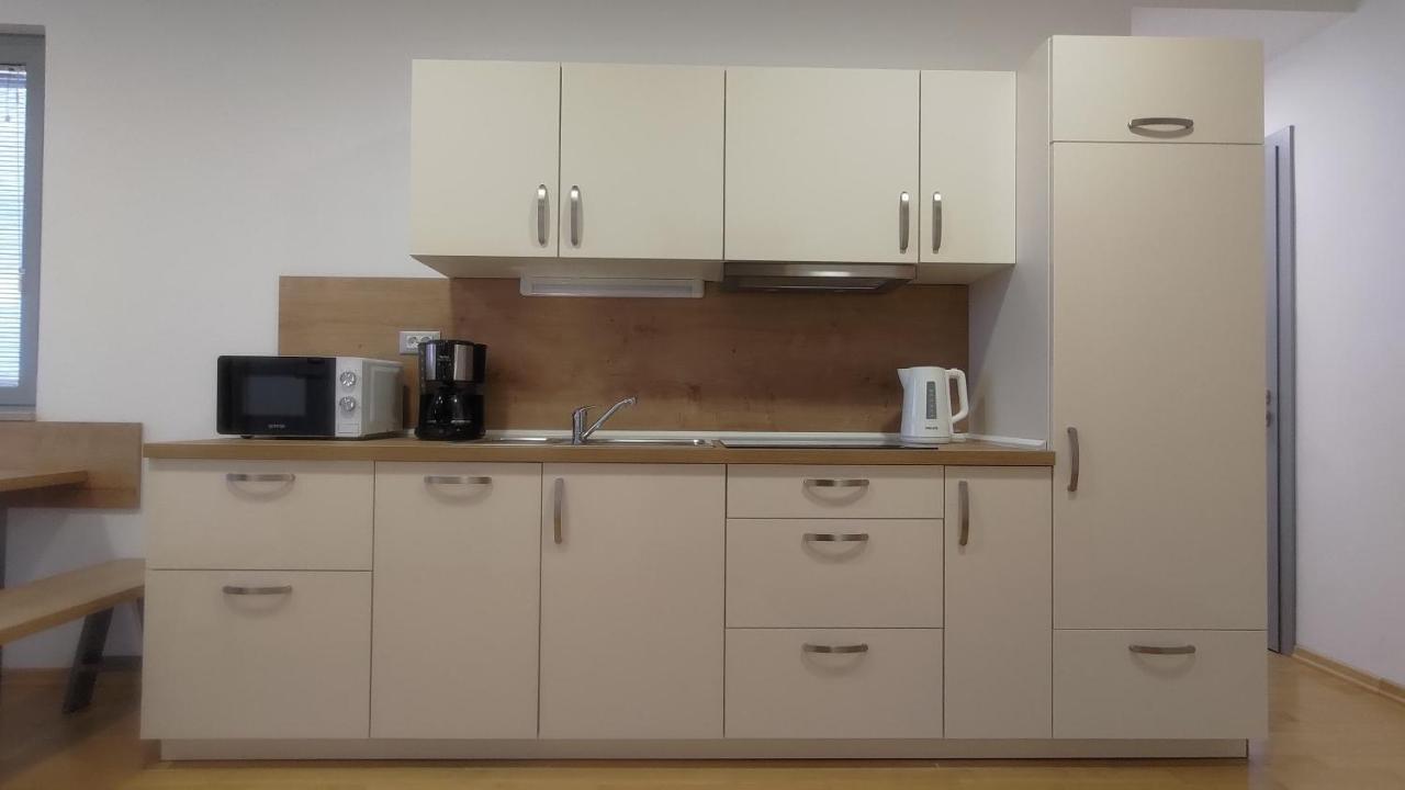 Apartmaji Palea Izola Esterno foto