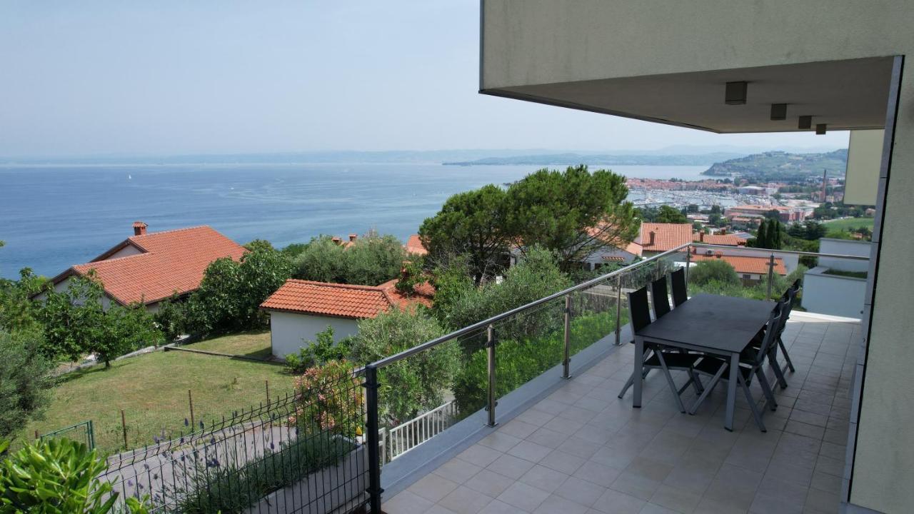 Apartmaji Palea Izola Esterno foto